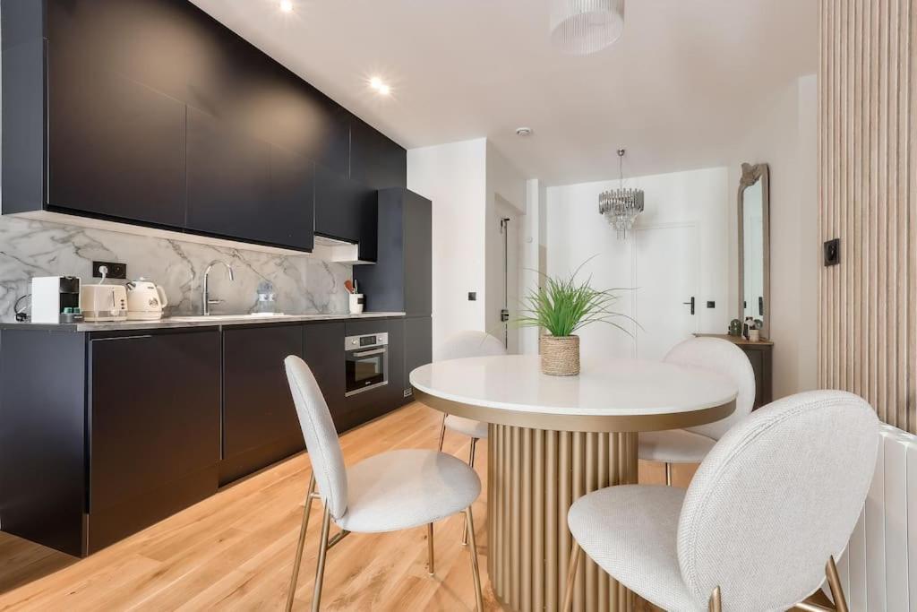 L'Elegance A La Parisienne Apartment Luaran gambar