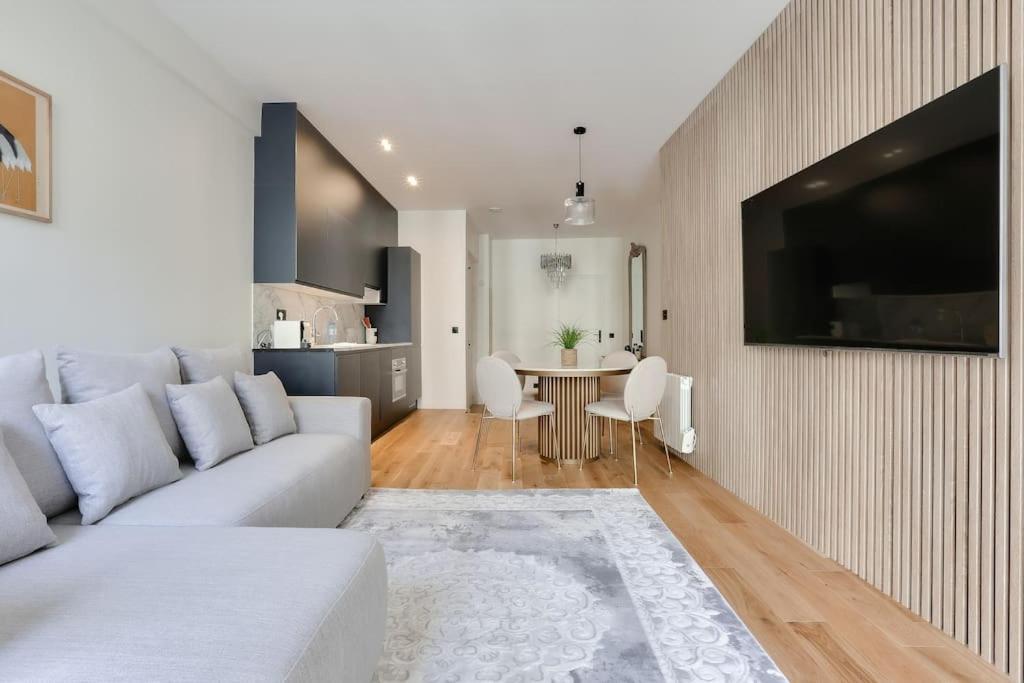 L'Elegance A La Parisienne Apartment Luaran gambar